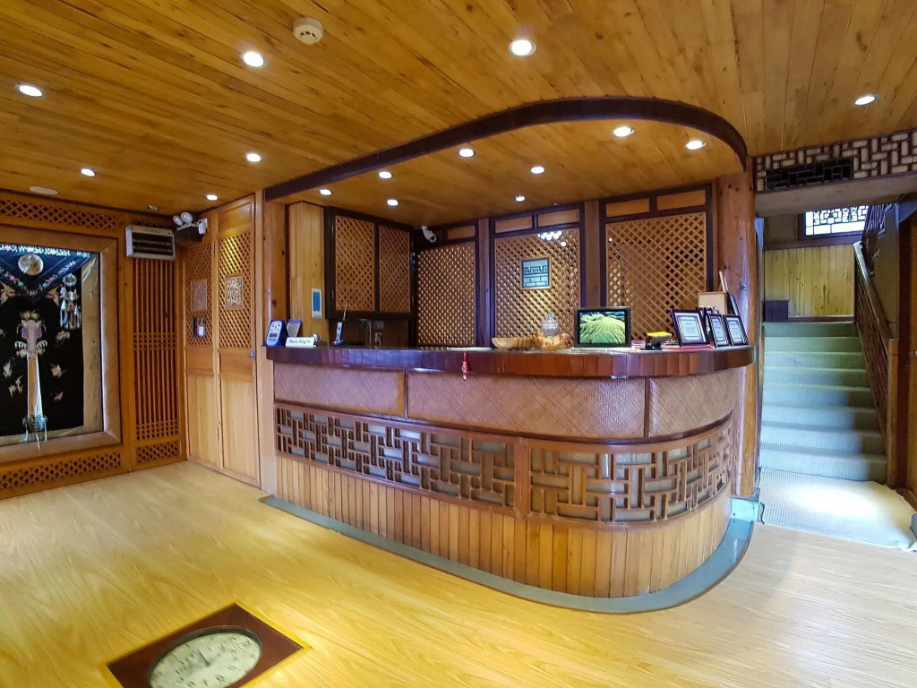 Li-An Lodge