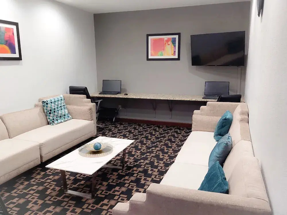 Sonesta Essential Hotels Overland Park
