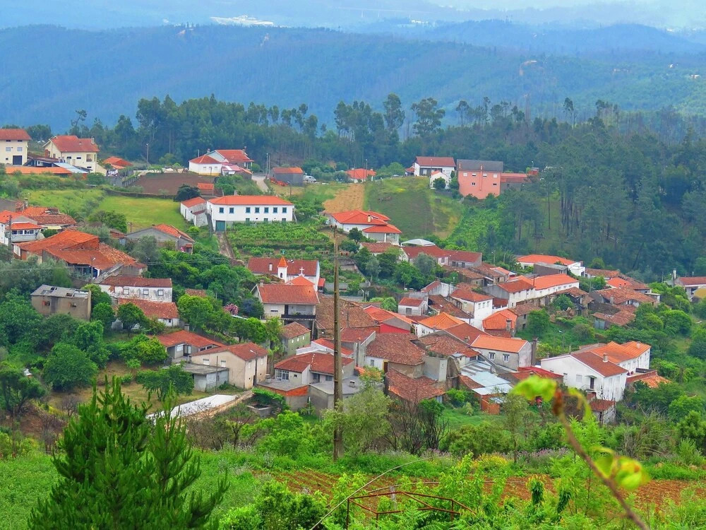 House With one Bedroom in Vale de Colméias, With Furnished Terrace and