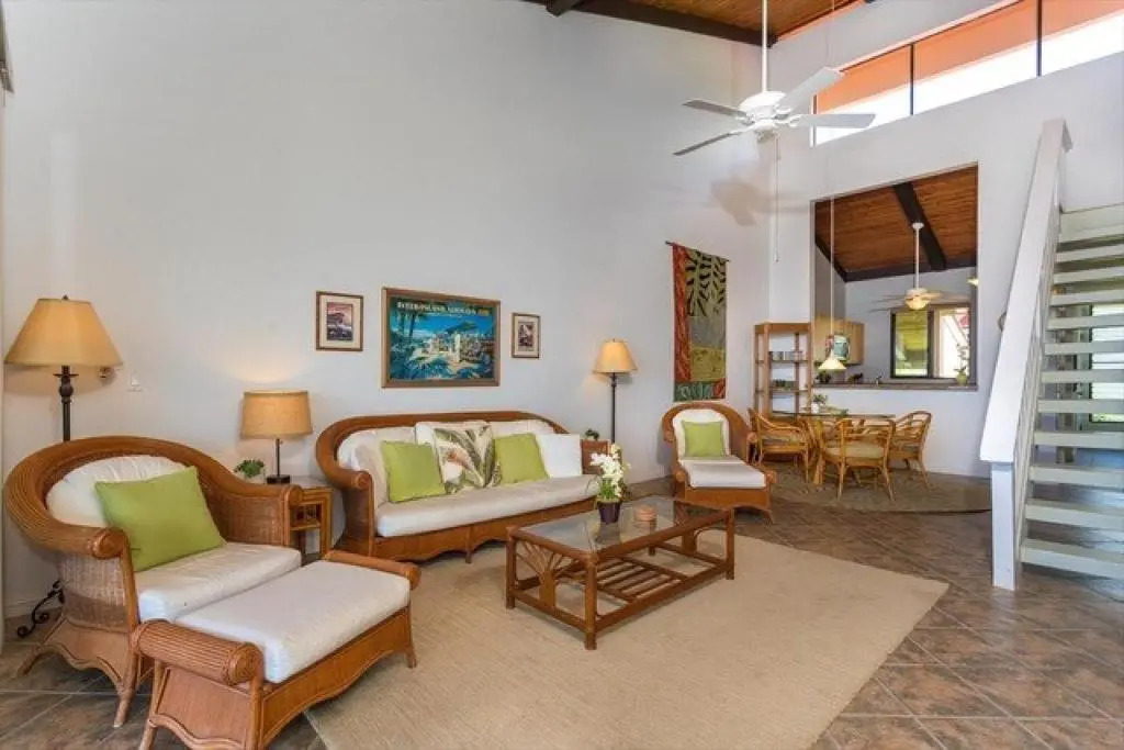 Hale Kania Kai - Surf & Racquet 3302 top floor 3bd/2bth