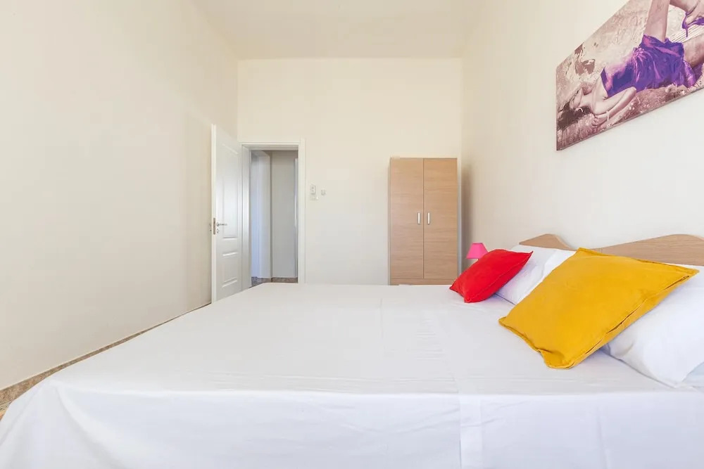2850 Residence Bellavista - App 4 PP by Barbarhouse