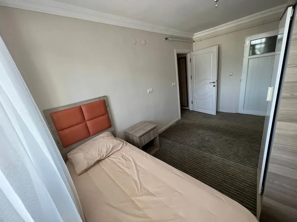 Cumhuriyet Otel