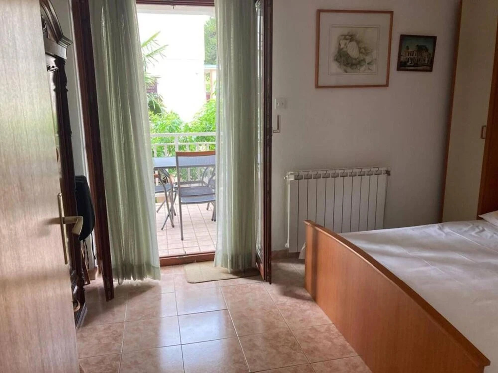 Charming 1-bed Apartment in Krk