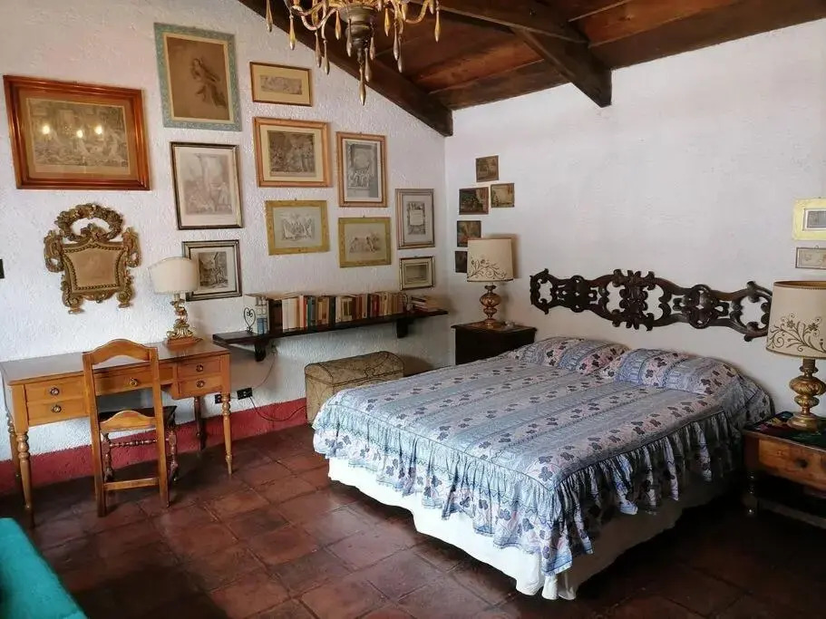 Casa Madrigal