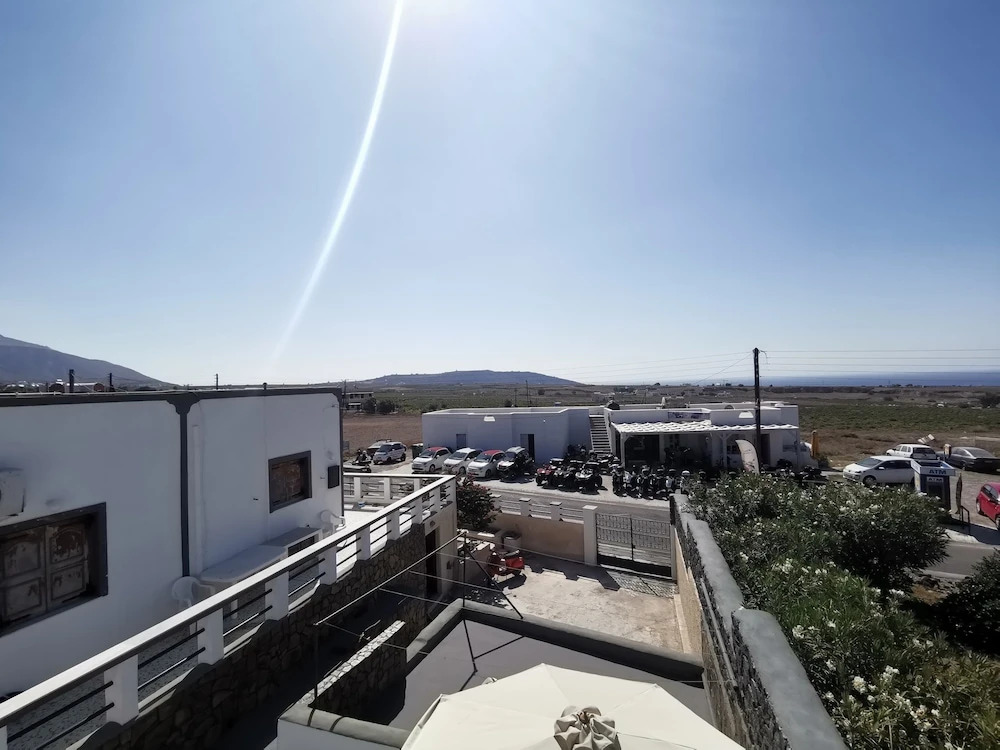 Akrotiri Bella View