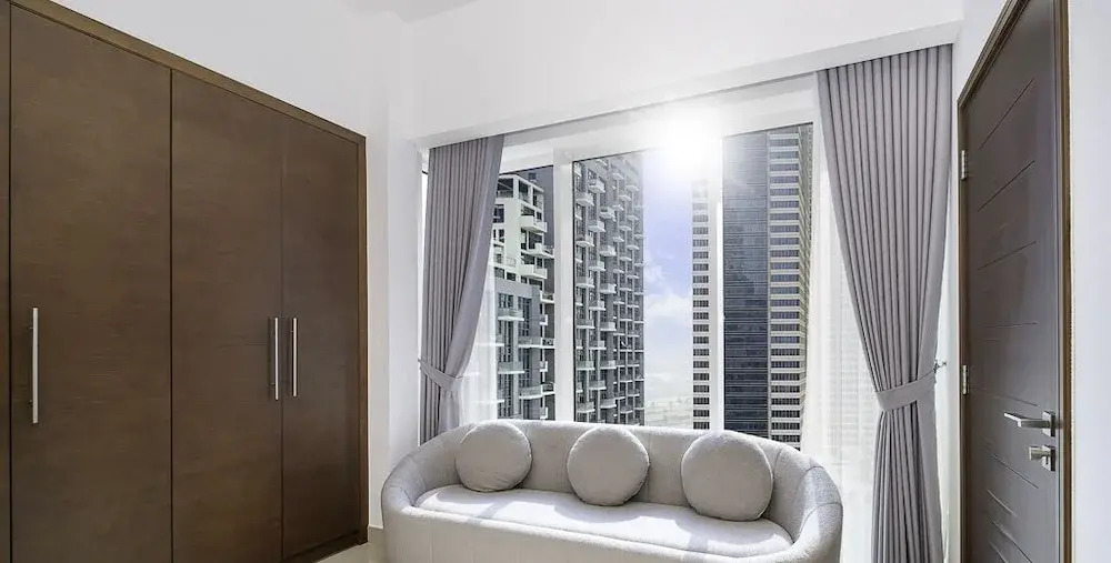 LUX  The West Wharf Canal View Suite