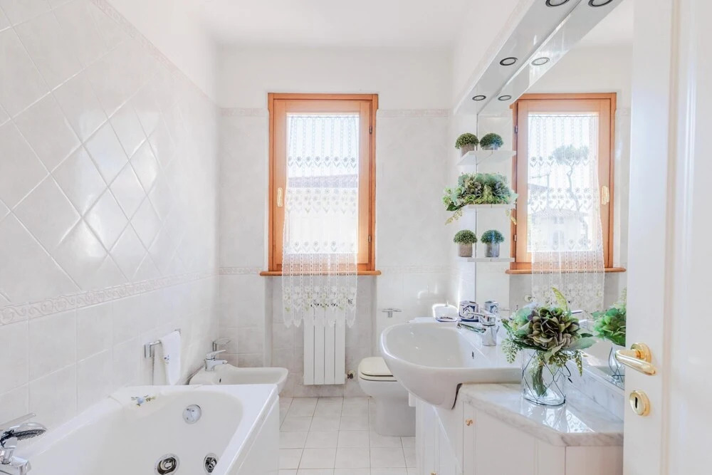 Regina Beach Villa, by the beach in Marina di Pietrasanta