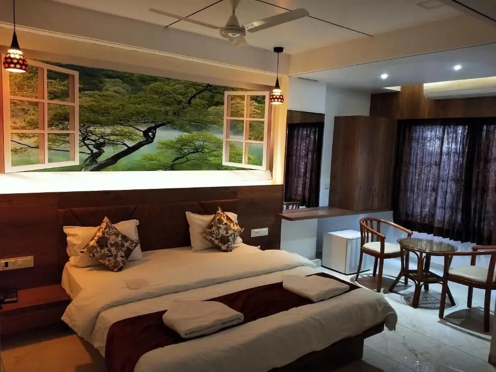 Hotel The Grand Piano - Best Business Hotel in Patan
