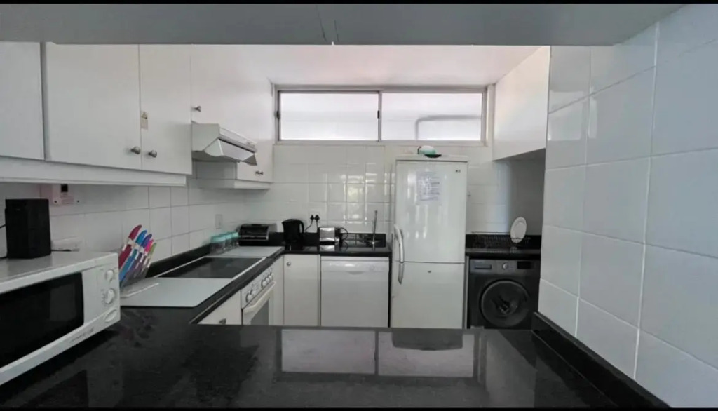 34 Kyalanga Beachfront Apartment