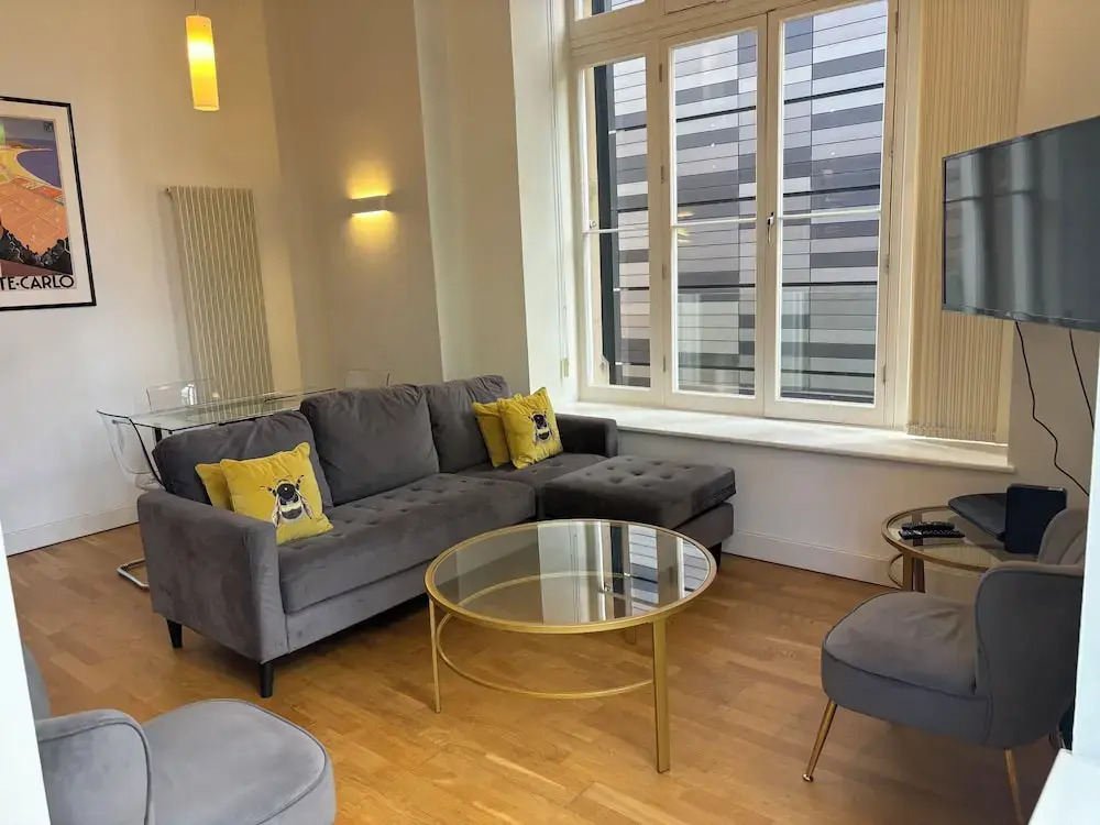 Extremely Central Quartermile Apartment Near Castle and University