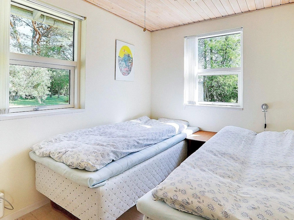 Serene Holiday Home in Hals near Sea