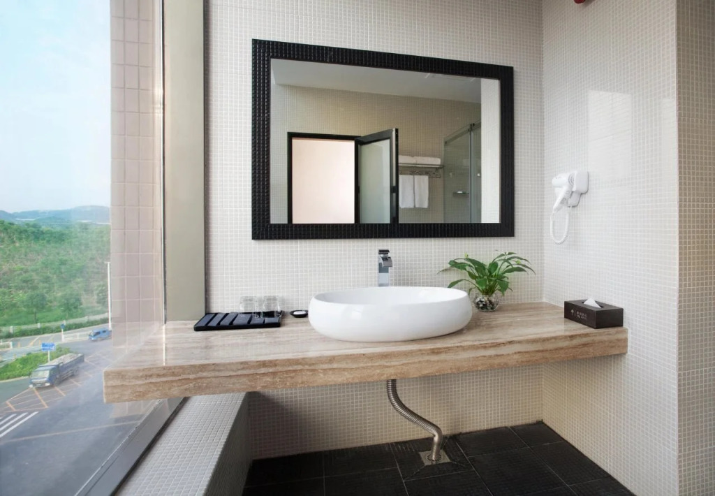 The Art Hotel