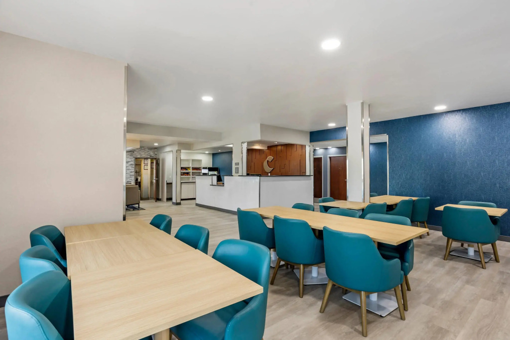 Comfort Inn & Suites Harrisburg-Hershey North