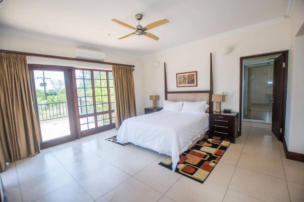 Hoyohoyo Hazyview View Villas