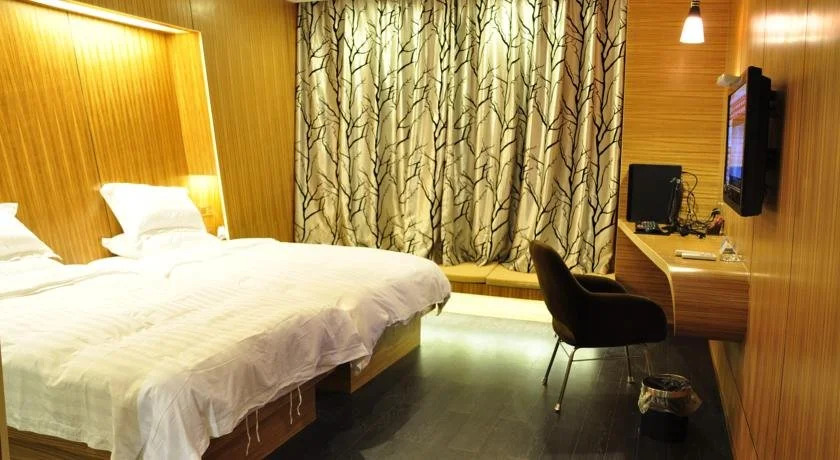 Elan Hotel Ningbo Railway Station