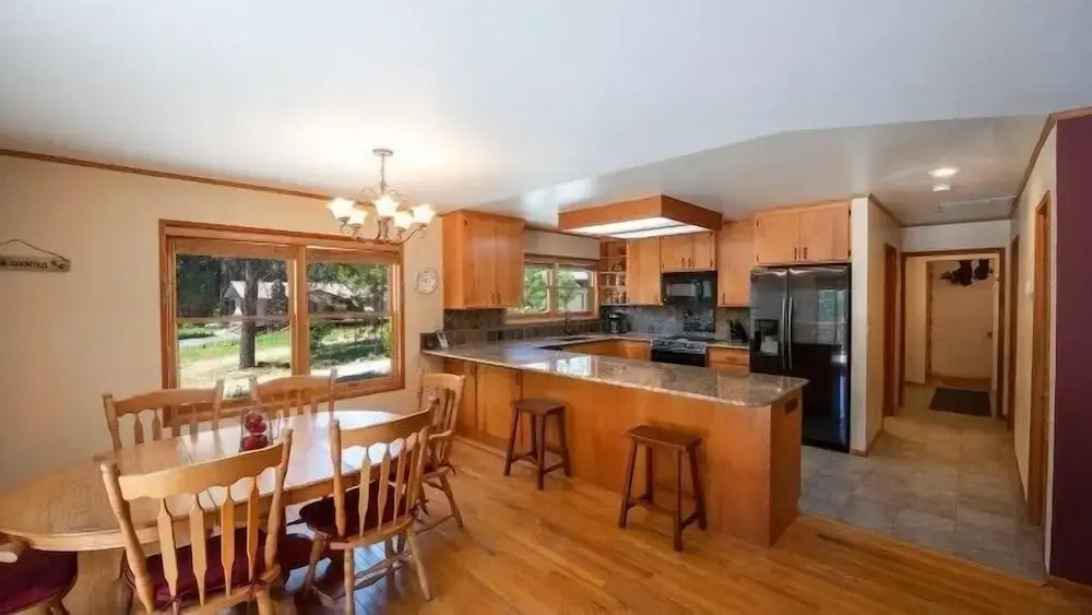Scenic Wonders Apple Tree Home 3 Br