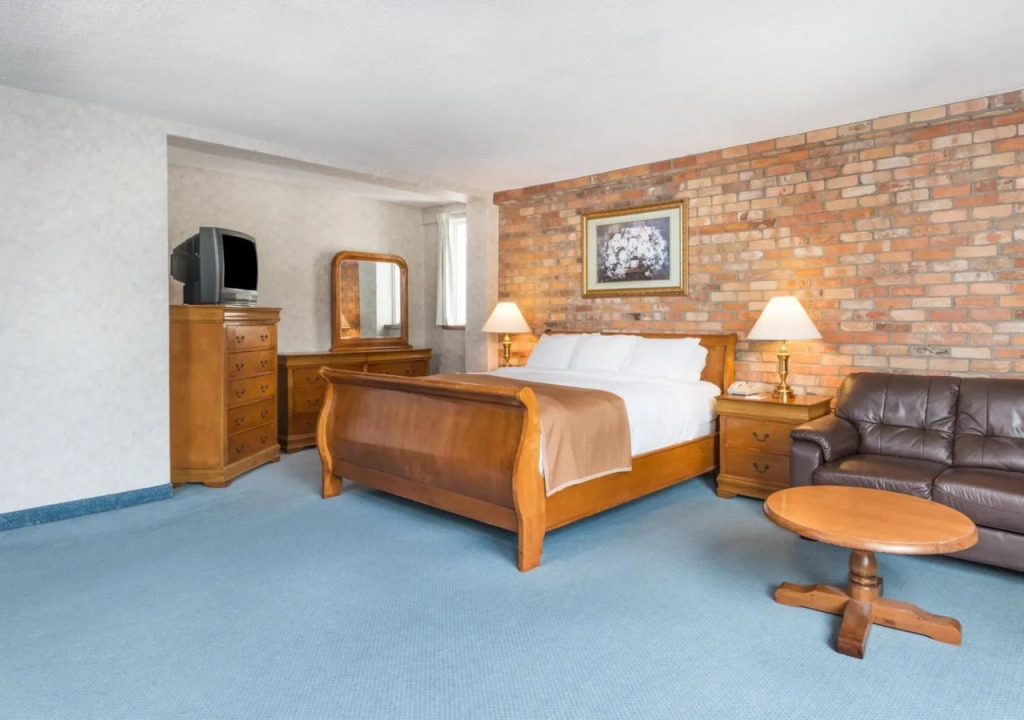 Hotel 89