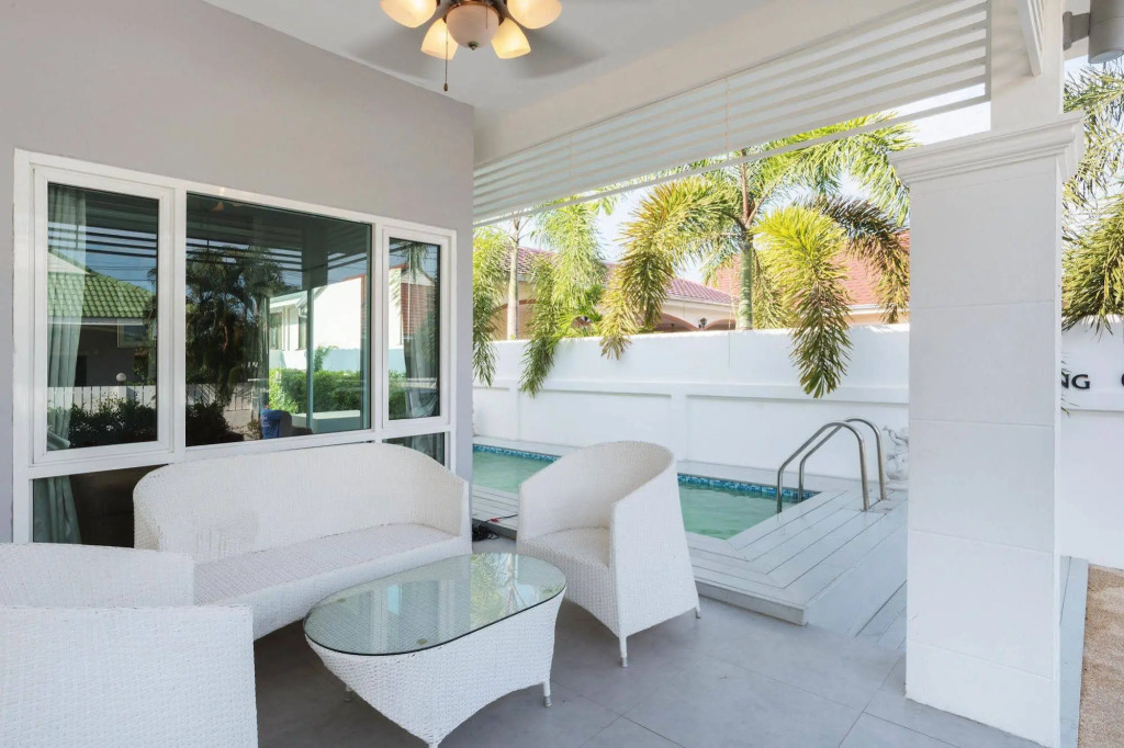 Baan Suk Sabai by Favstay