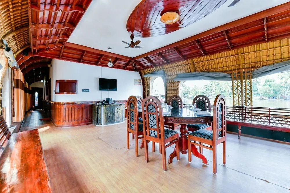 Oyo 24271 Houseboat My Trip 2bhk