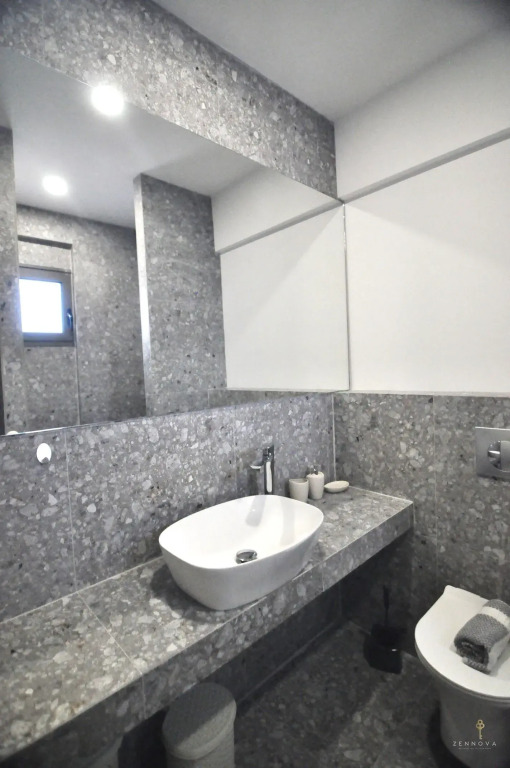 Zennova #28 Sirene Luxury Studio