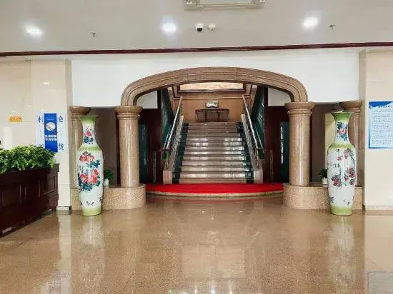 Dalian International Exchange Center