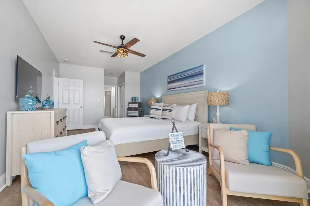 Riviera Dunes 302