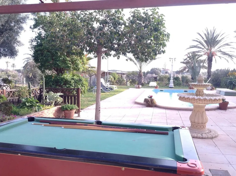 Villa With 5 Bedrooms in Alicante, With Private Pool and Furnished Ter