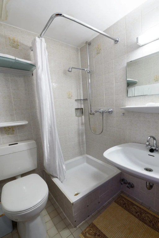 Burg-Hotel & Hostel Cochem