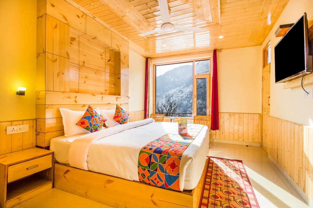 FabHotel Shami Inn