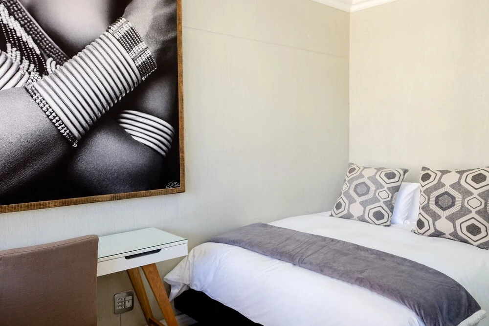 Central Cape Town Gem