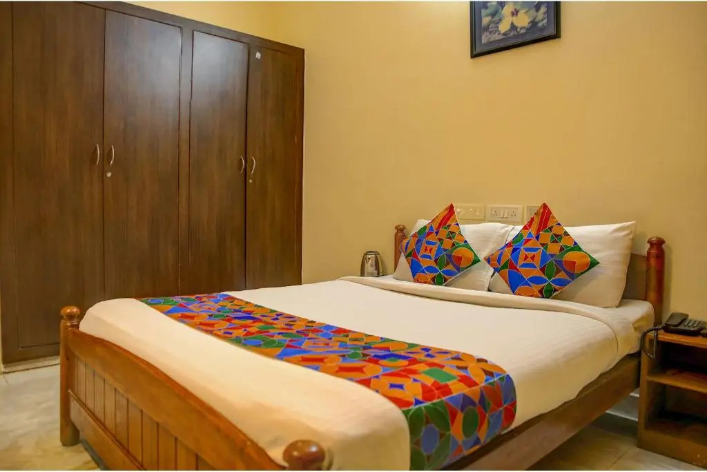Fabhotel Hibiscus Stays