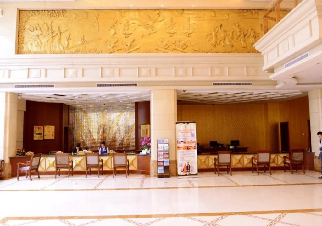 Baishan Hotel