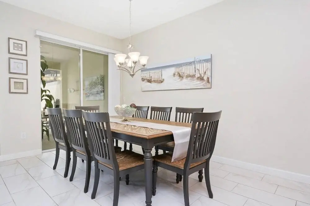 4819 Fantastic Club House With Water Park