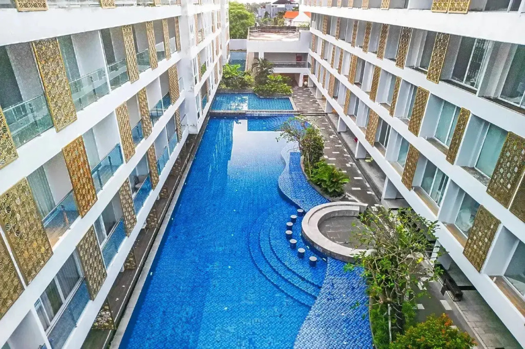 Sunday Hotel Arshika Sunset Road
