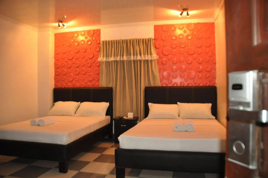 Boracay Tourists' Inn