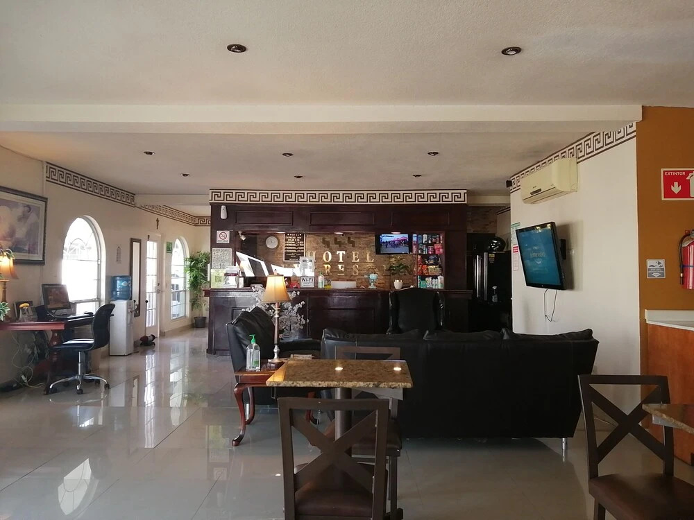 Hotel Express Inn