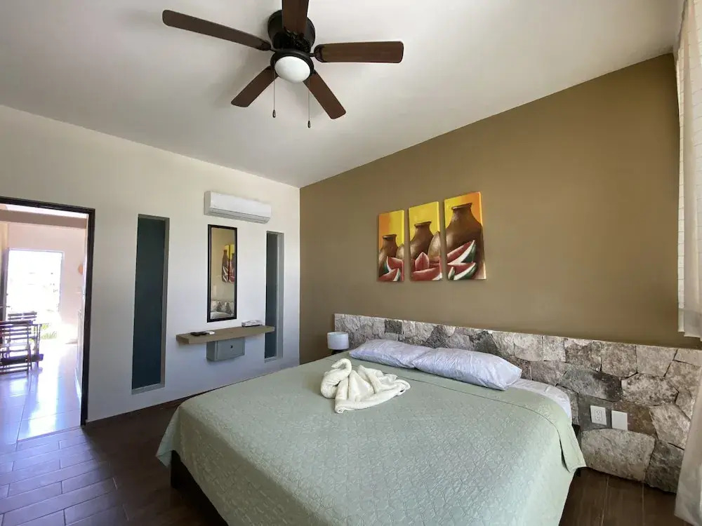 Aura Studios