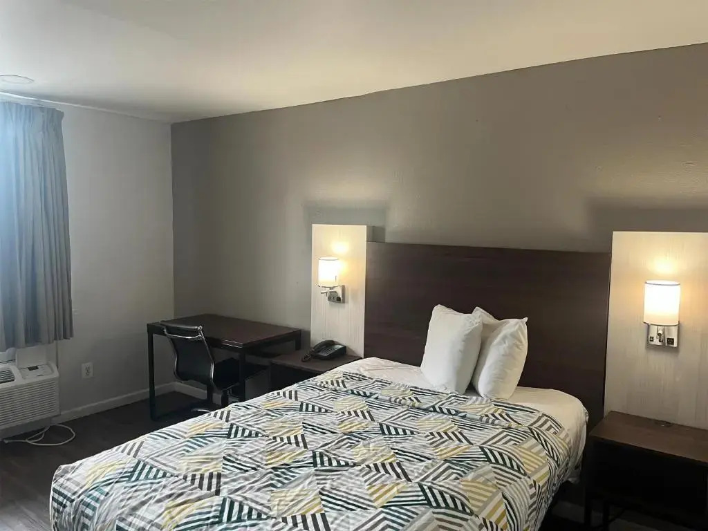 Motel 6 Saint George, SC   I-95