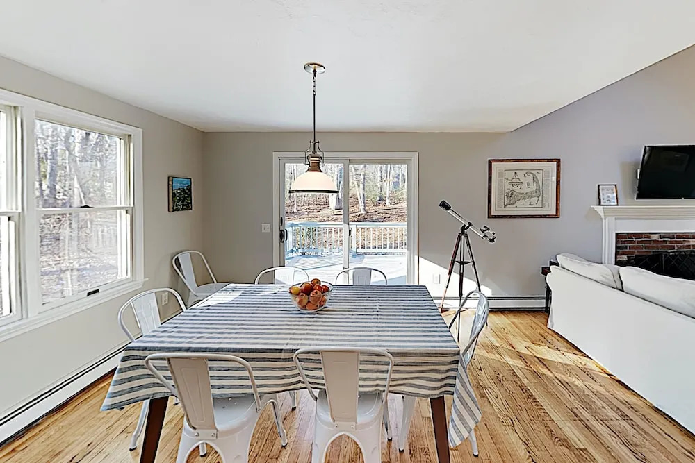 New Listing! Freshly Renovated : Near Beaches! 3 Bedroom Home