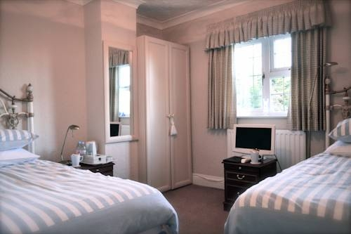 Black Firs Guesthouse