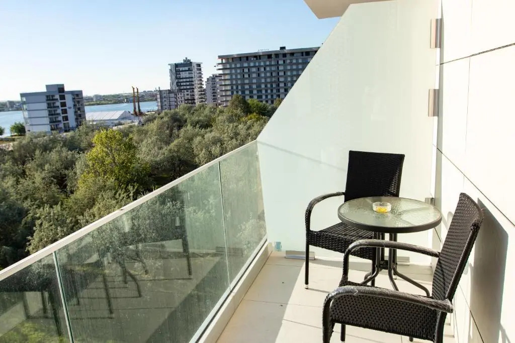 Mamaia Nord Bel Air 505 Zona Cluburi