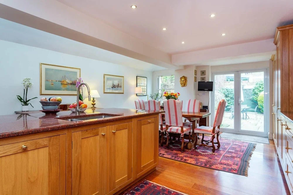 Veeve - Timeless Style in South-West London