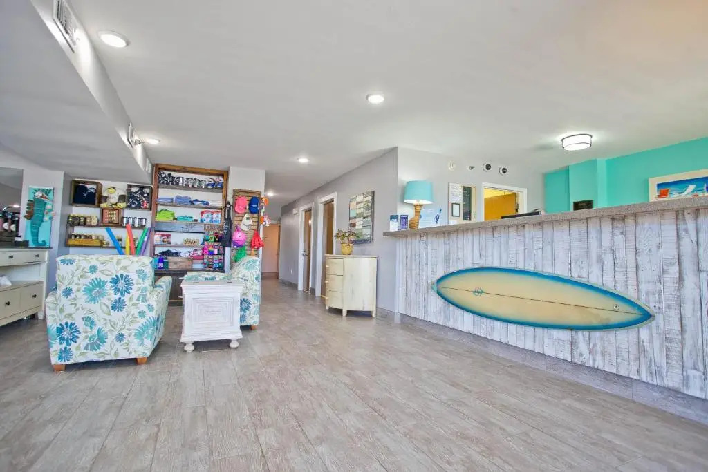 Surf & Sand Hotel