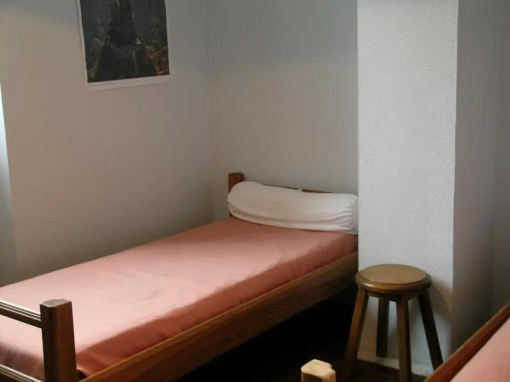 Gîte Montagne Bourbonnaise 12-14 pers, animaux autorisés - FR-1-489-343