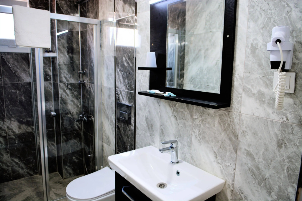 Gumuldur Mavi Deniz Otel