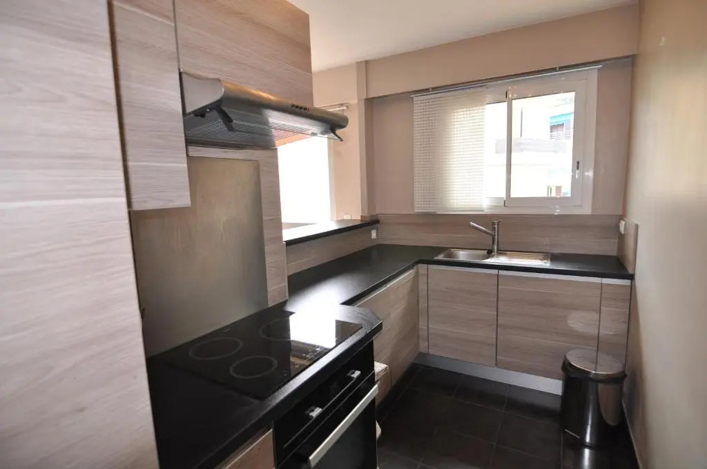 Cosy One-Bedroom Apartment -StayInAntibes- Le Cosy