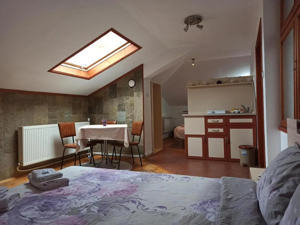 Guest House Ganovi