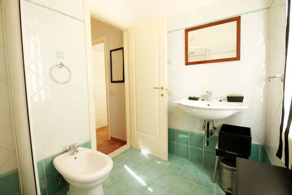 Groovy Rome Art Apartment