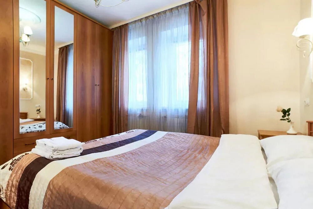 Апартаменты Home-Hotel, ул. Спасская, 25-17