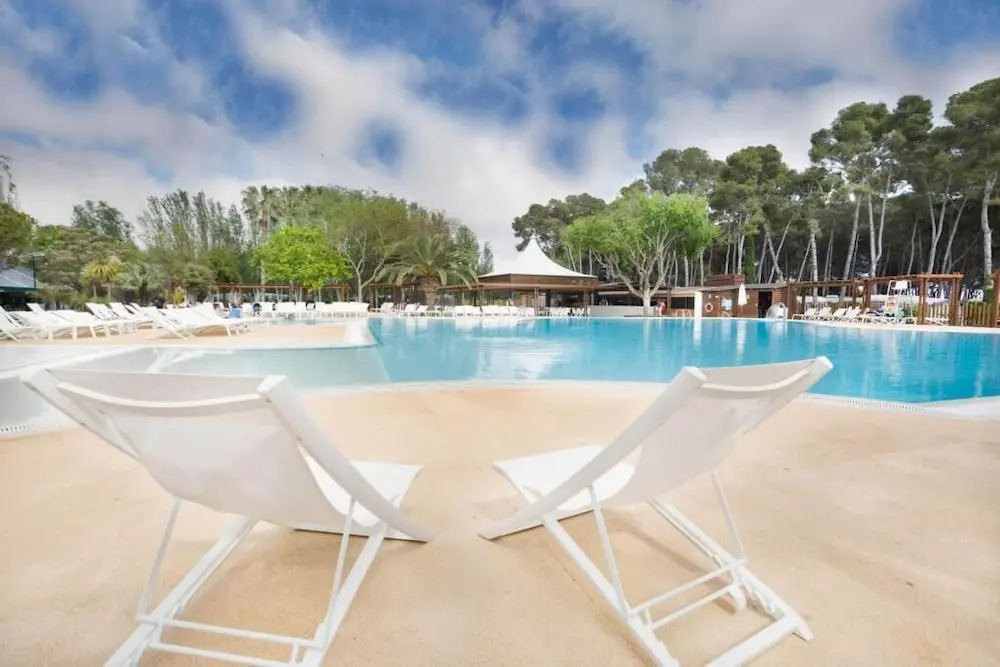 Tamarit Beach Resort